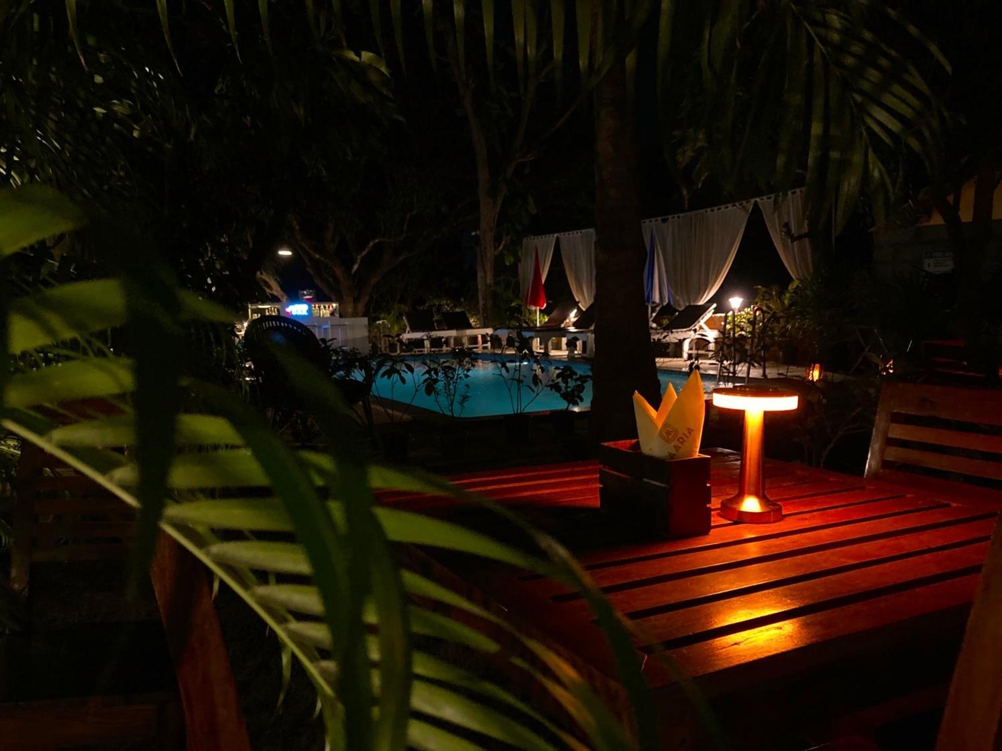 Aaria Hills Hotel Арамбол Екстериор снимка